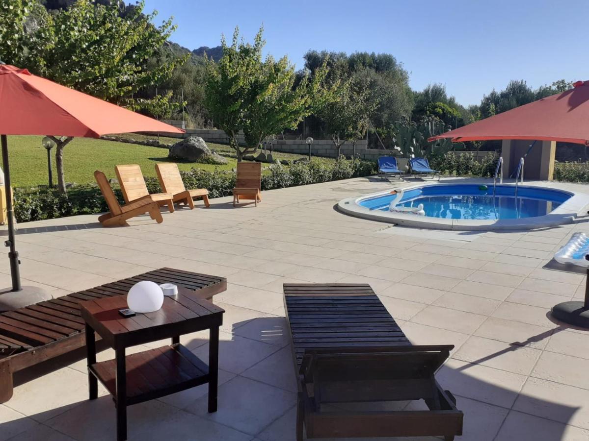 Indipendente Con Piscina Uso Esclusivo Internet Illimitato Villa Siniscola Exterior foto