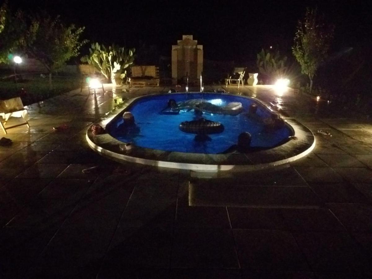 Indipendente Con Piscina Uso Esclusivo Internet Illimitato Villa Siniscola Exterior foto